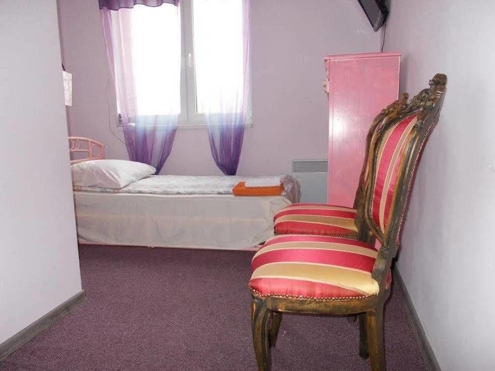 Bed and Breakfast Bolimowianka Exterior foto